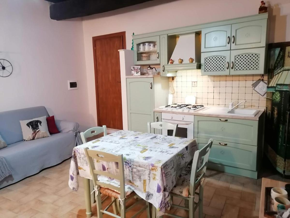 La Maisonette Del Borgo Ronciglione  Luaran gambar