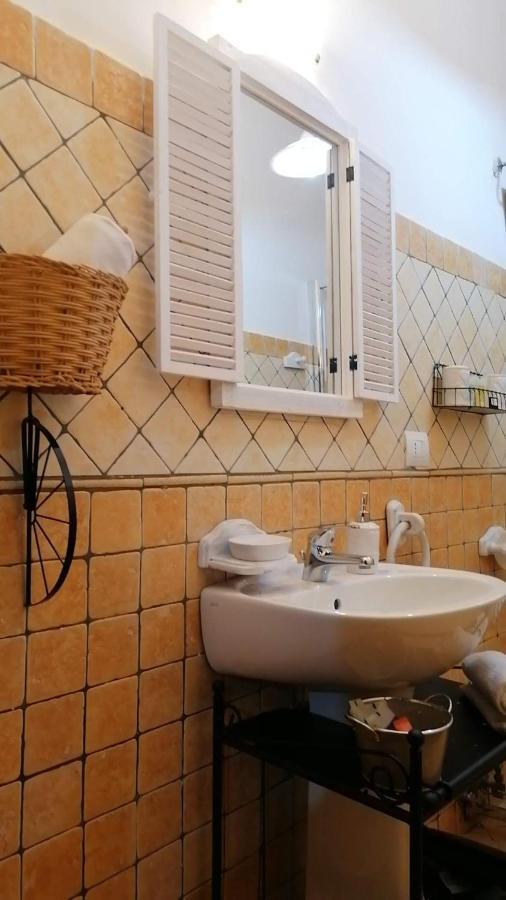 La Maisonette Del Borgo Ronciglione  Luaran gambar