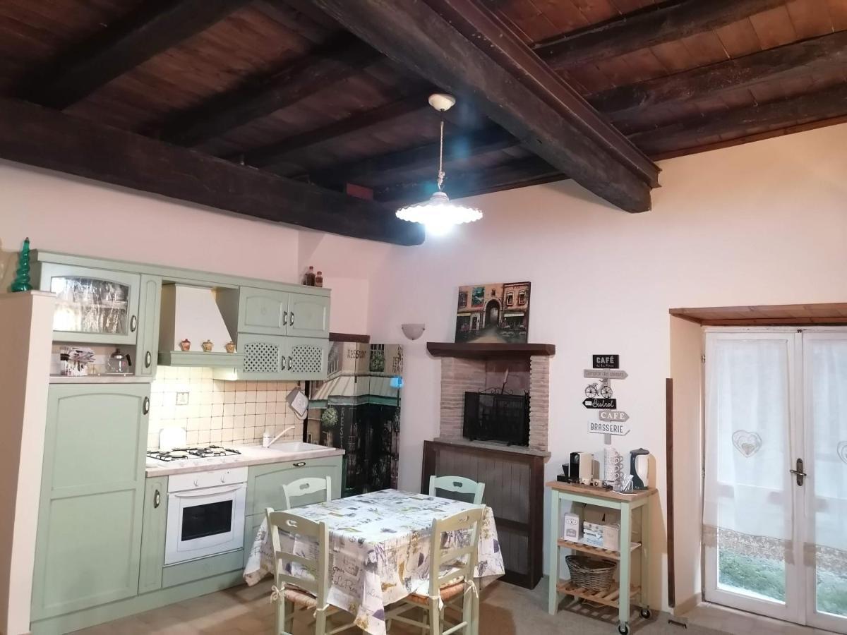 La Maisonette Del Borgo Ronciglione  Luaran gambar