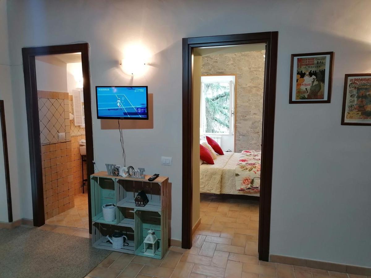 La Maisonette Del Borgo Ronciglione  Luaran gambar