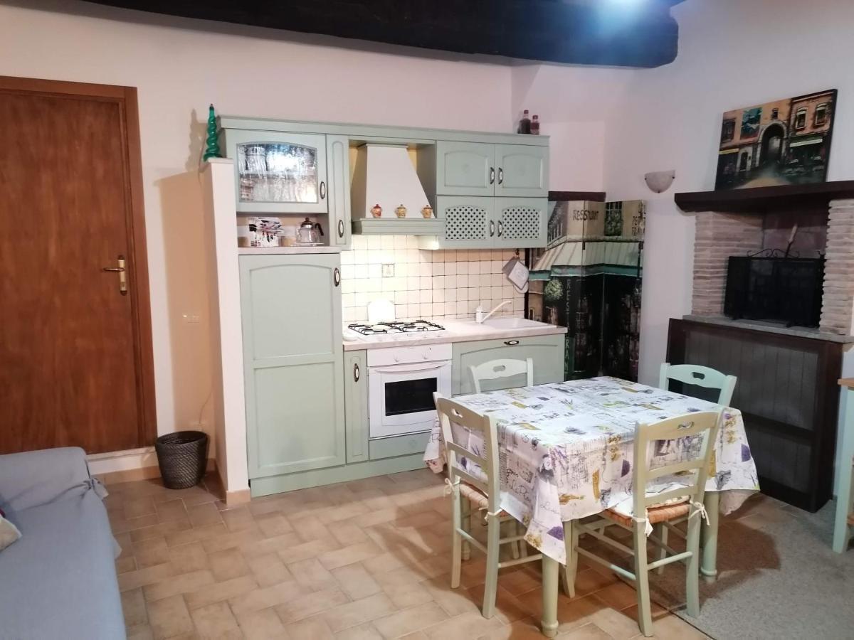 La Maisonette Del Borgo Ronciglione  Luaran gambar