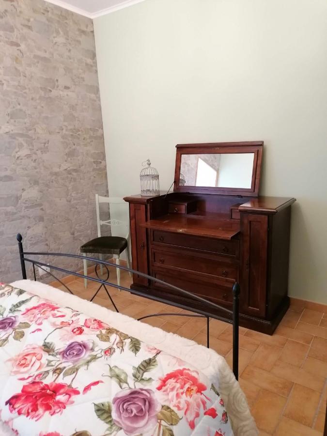 La Maisonette Del Borgo Ronciglione  Luaran gambar